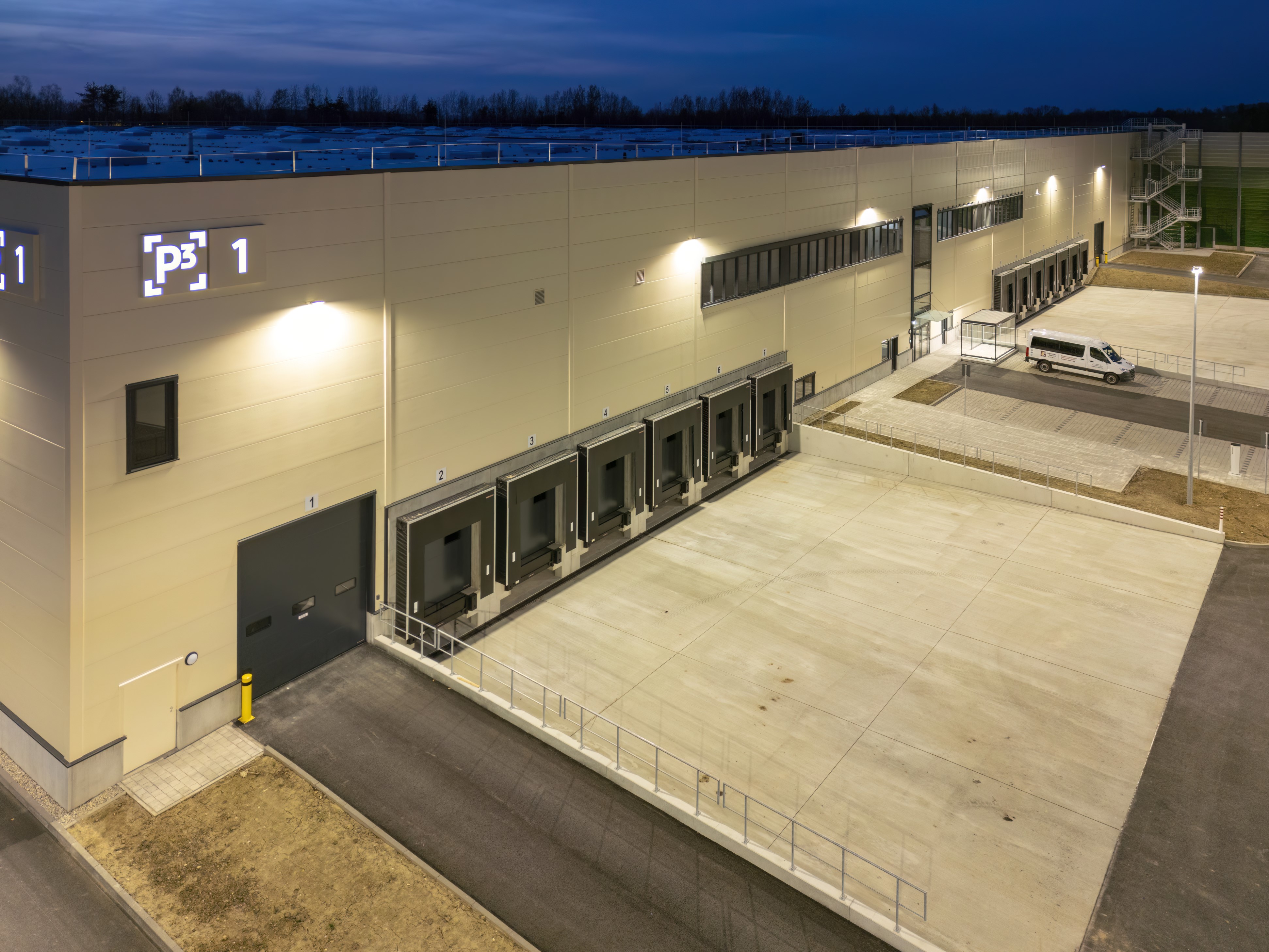 P3 and Smyths Toys sign lease agreement for 32,700 square meters in Siegenburg