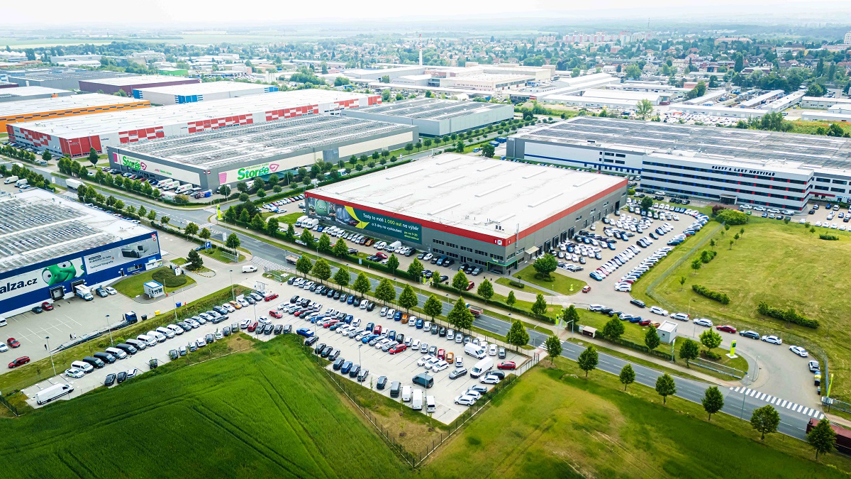V hornopočernickém P3 parku se otvírá jedinečná obchodní galerie Direct auto 